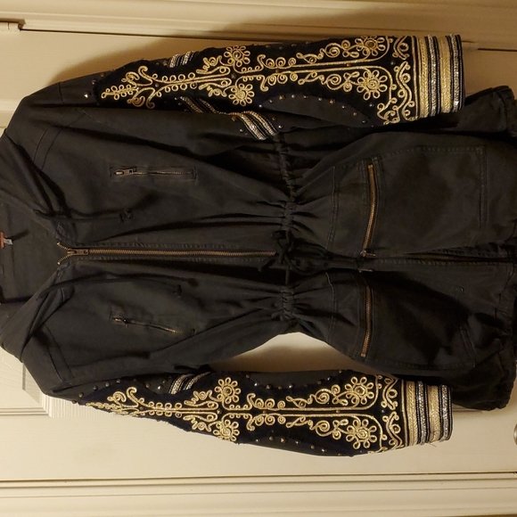 Free People Jackets & Blazers - Free People Hooded parka